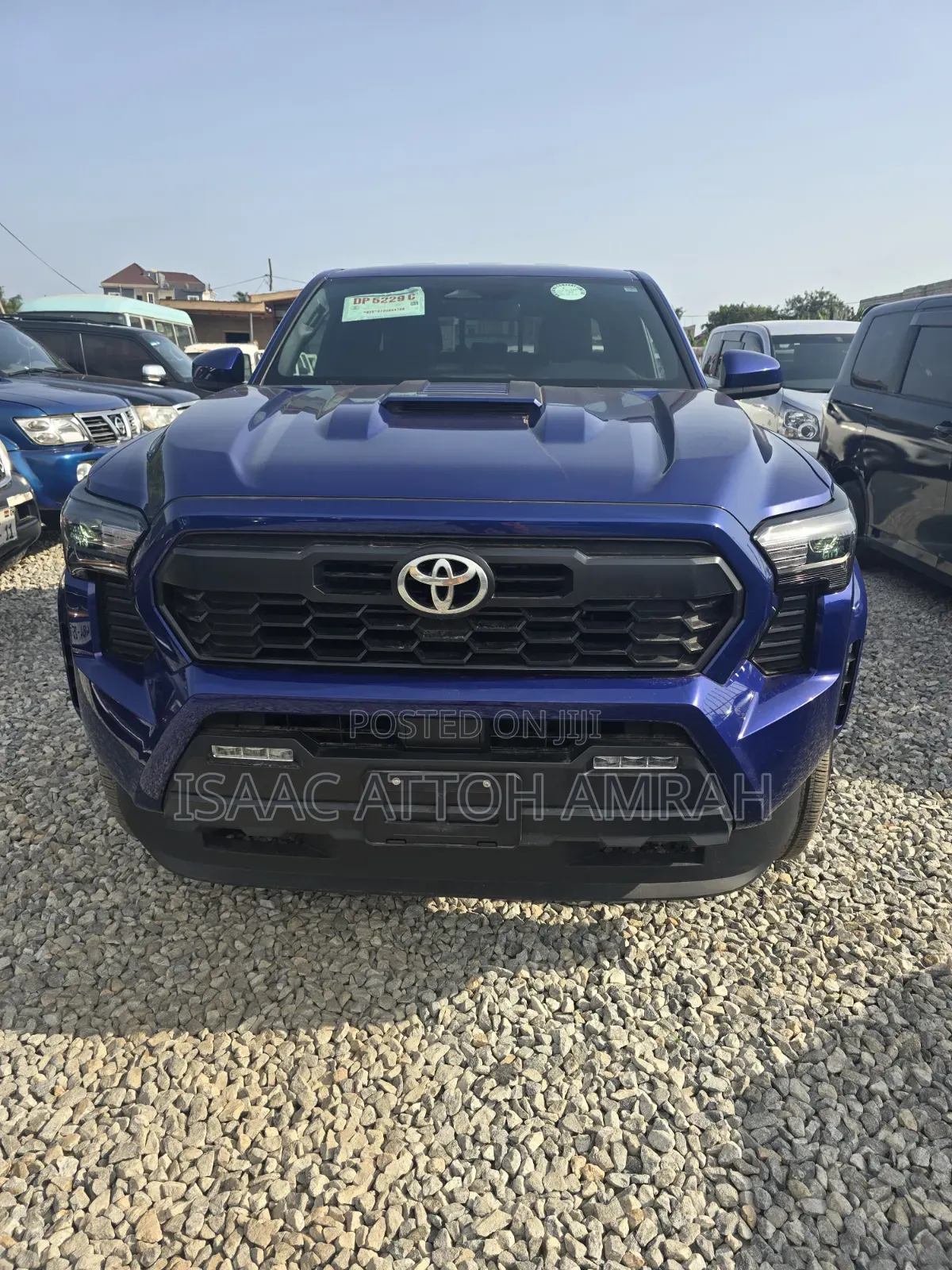 Toyota Tacoma SR Double Cab 4WD 5.0 ft. SB (Automatic) 2025 Blue