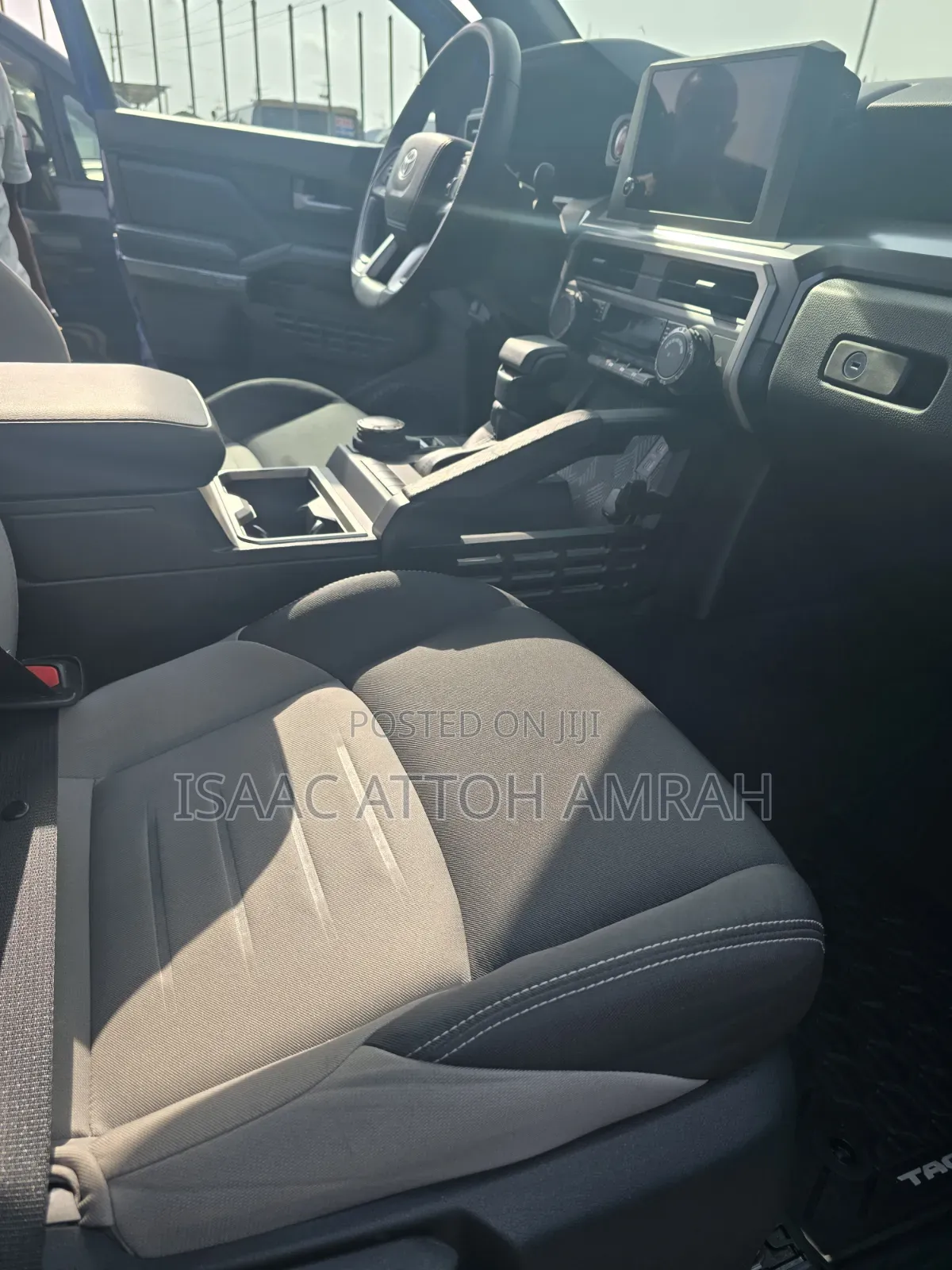 Toyota Tacoma SR Double Cab 4WD 5.0 ft. SB (Automatic) 2025 Blue