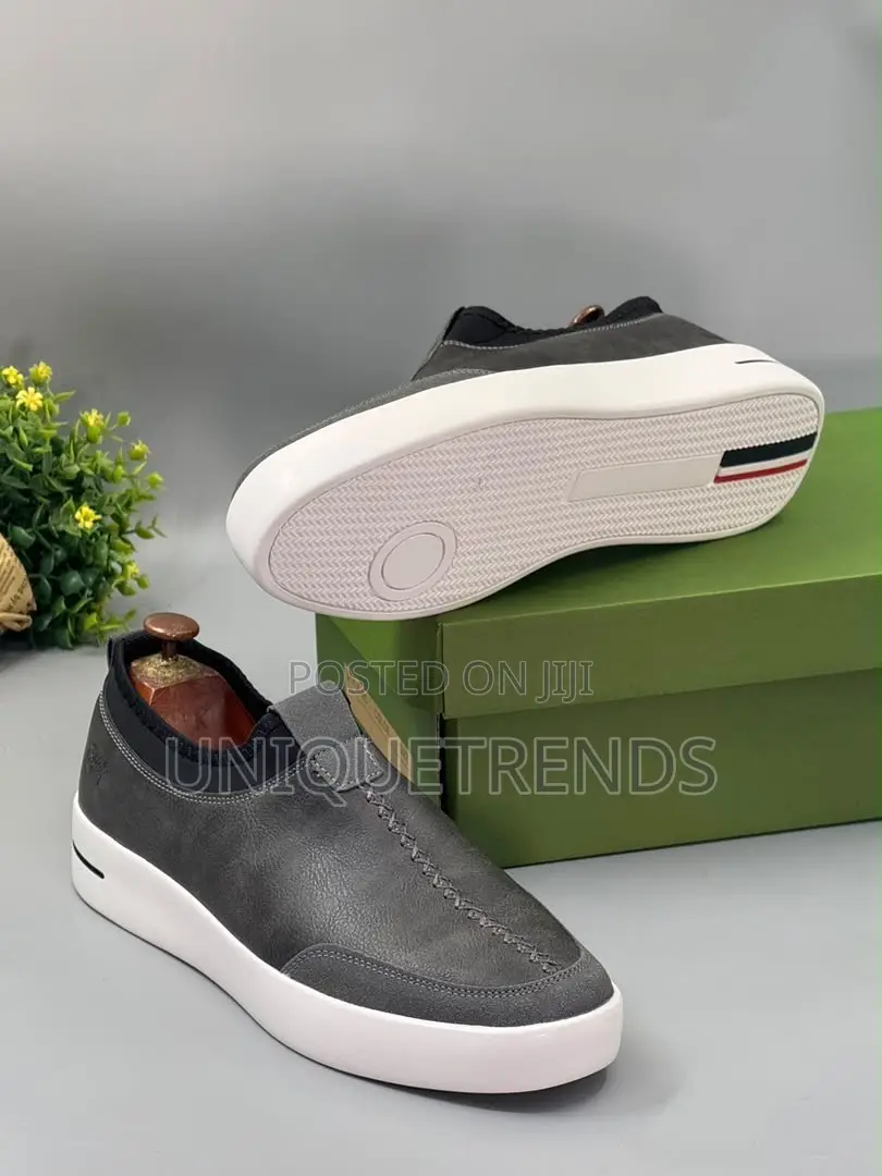 Original TIMBERLAND Leather Casual Slip-Ons (Fully Boxed)