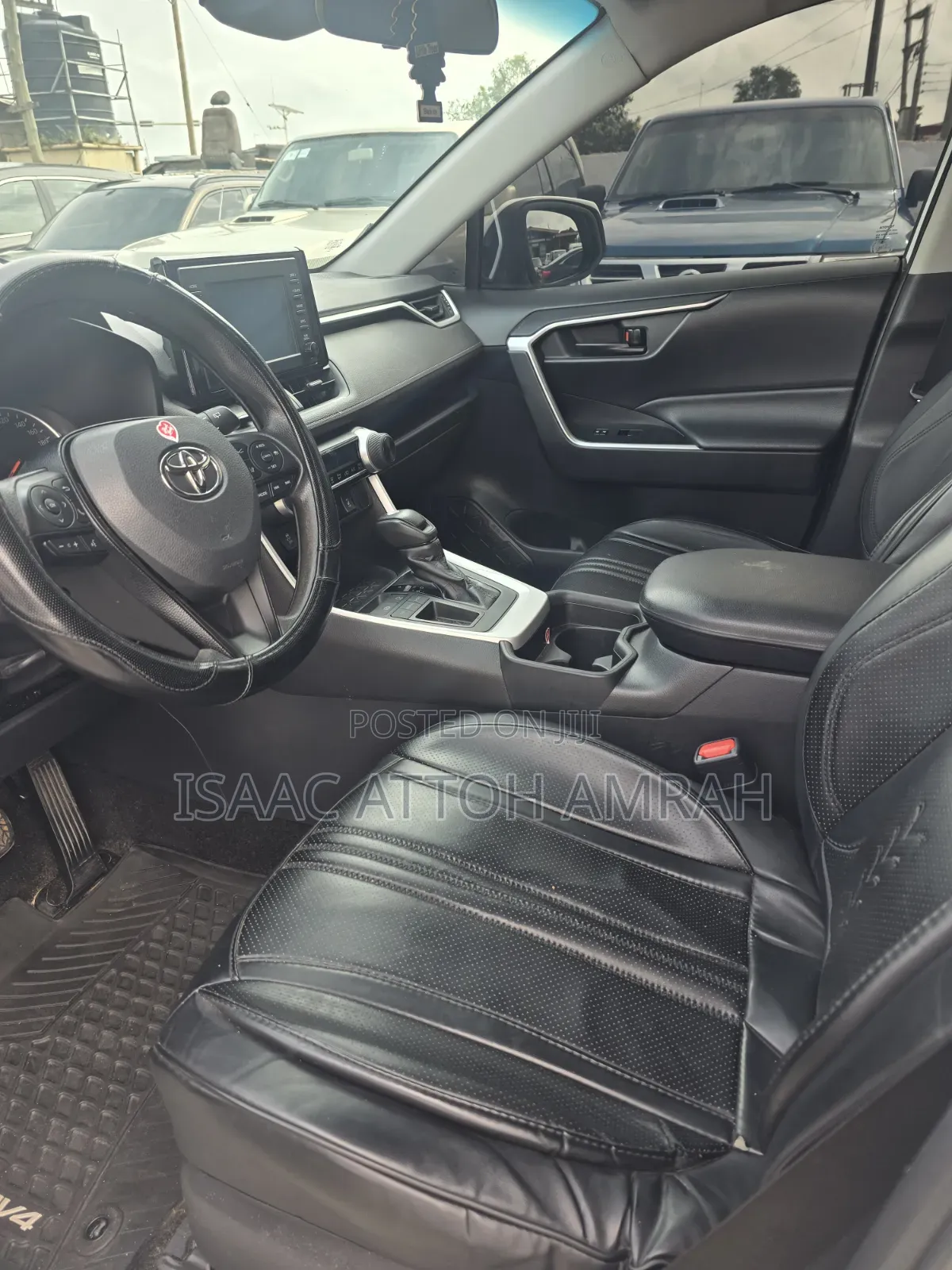 Toyota RAV4 XLE Premium AWD 2020 White