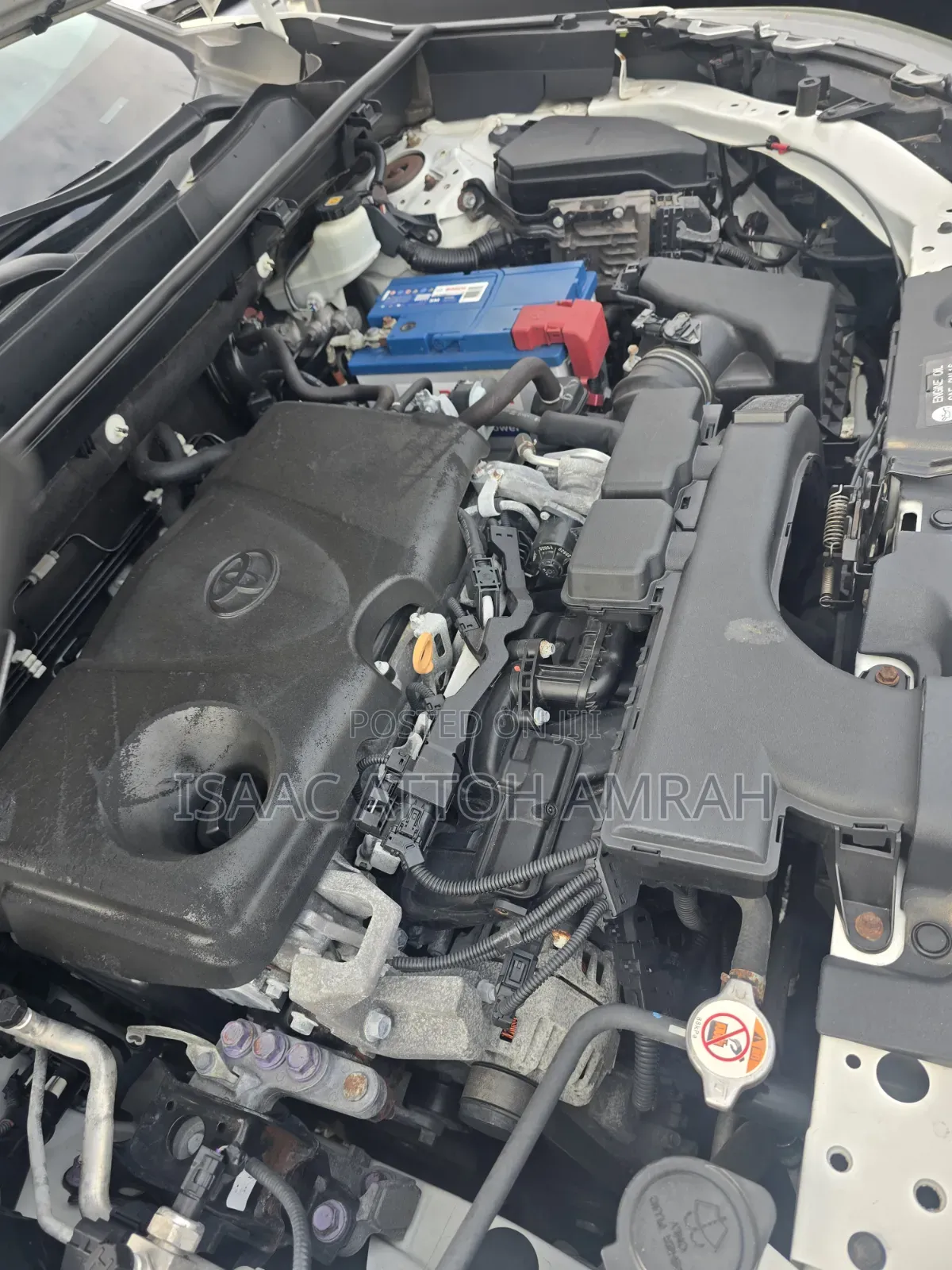Toyota RAV4 XLE Premium AWD 2020 White
