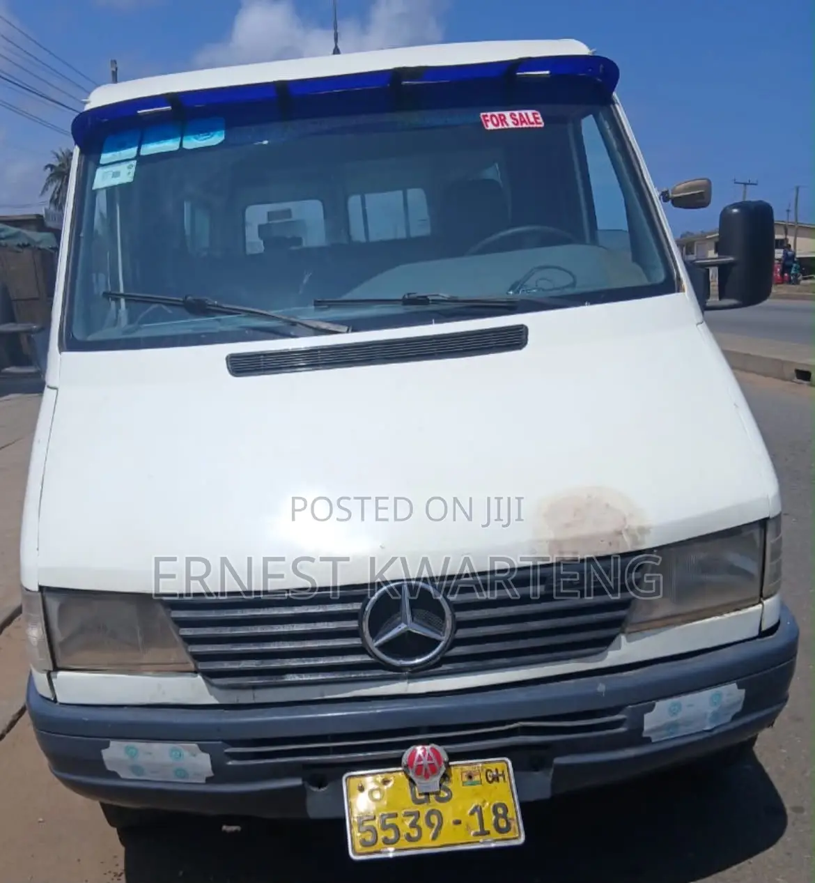 Mercedes-Benz Sprinter 2002 Gold