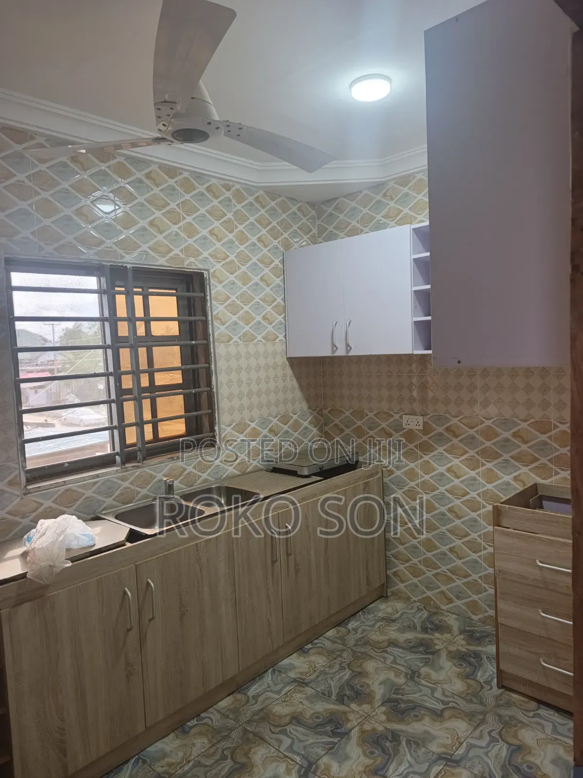 2bdrm Apartment in Dr Roko, Fan Milk for rent