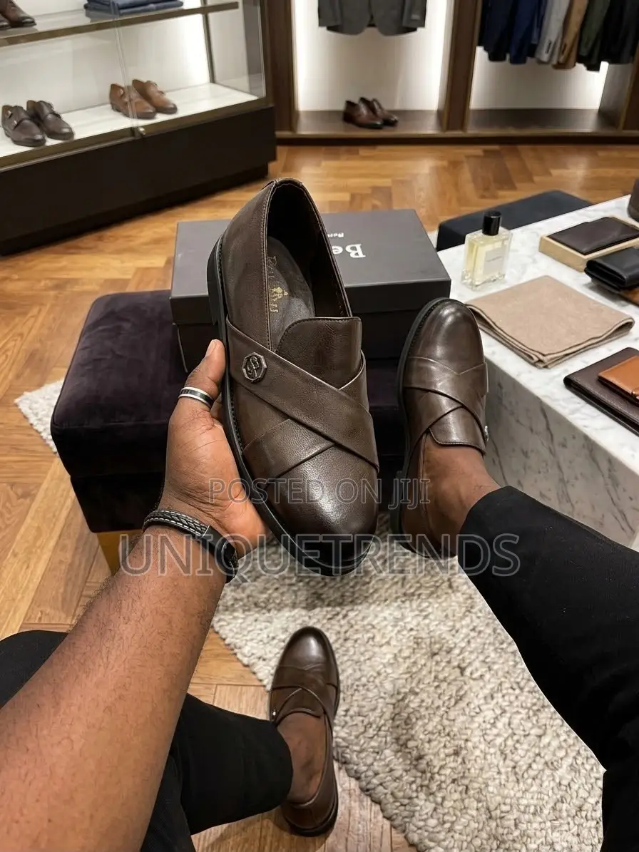 Luxury Executive BERLUTI Leather Sandals- Coffee