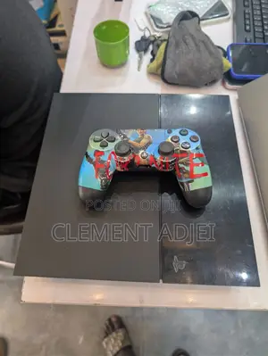 Original PS4 Standard