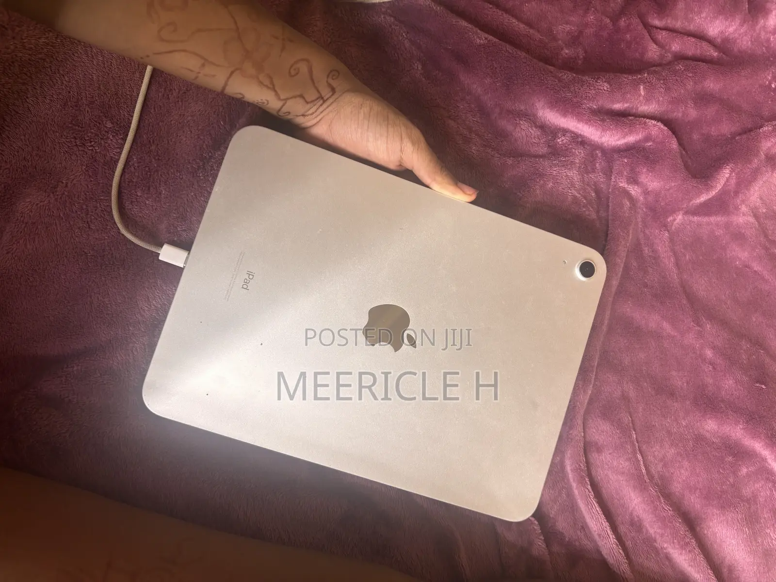 Apple iPad (2025) 16 GB Silver