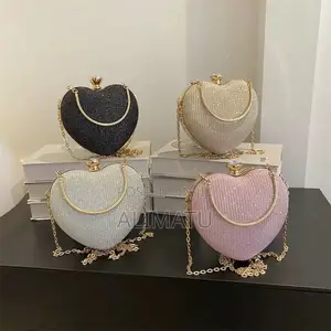 Love Clutch