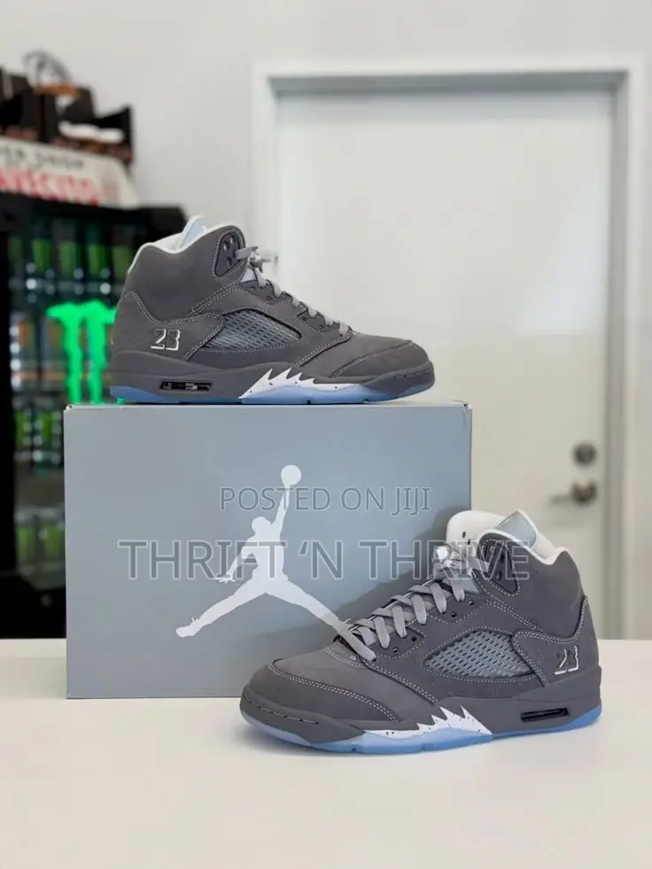 Air Jordan 5 Retro Wolf Grey 2026