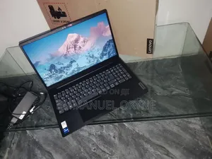 New Laptop Lenovo V15 G3 16GB Intel Core i7 SSD 512GB