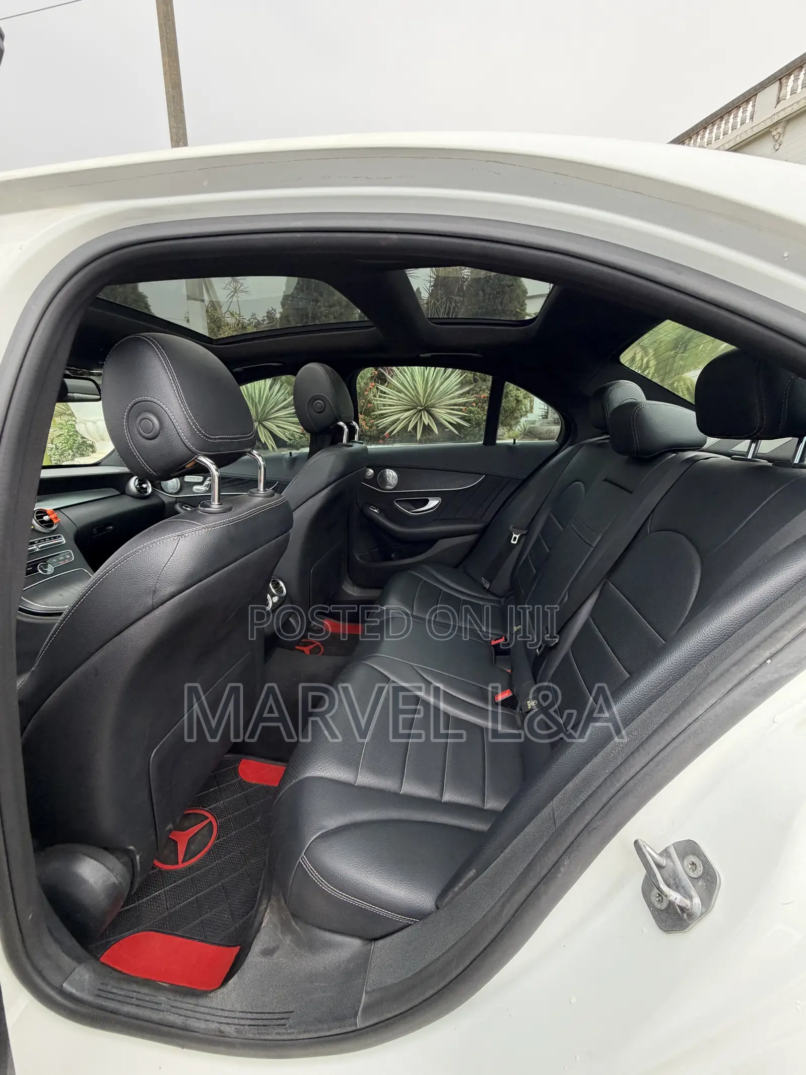 Mercedes-Benz C300 Base C300 RWD Sedan 2018 White