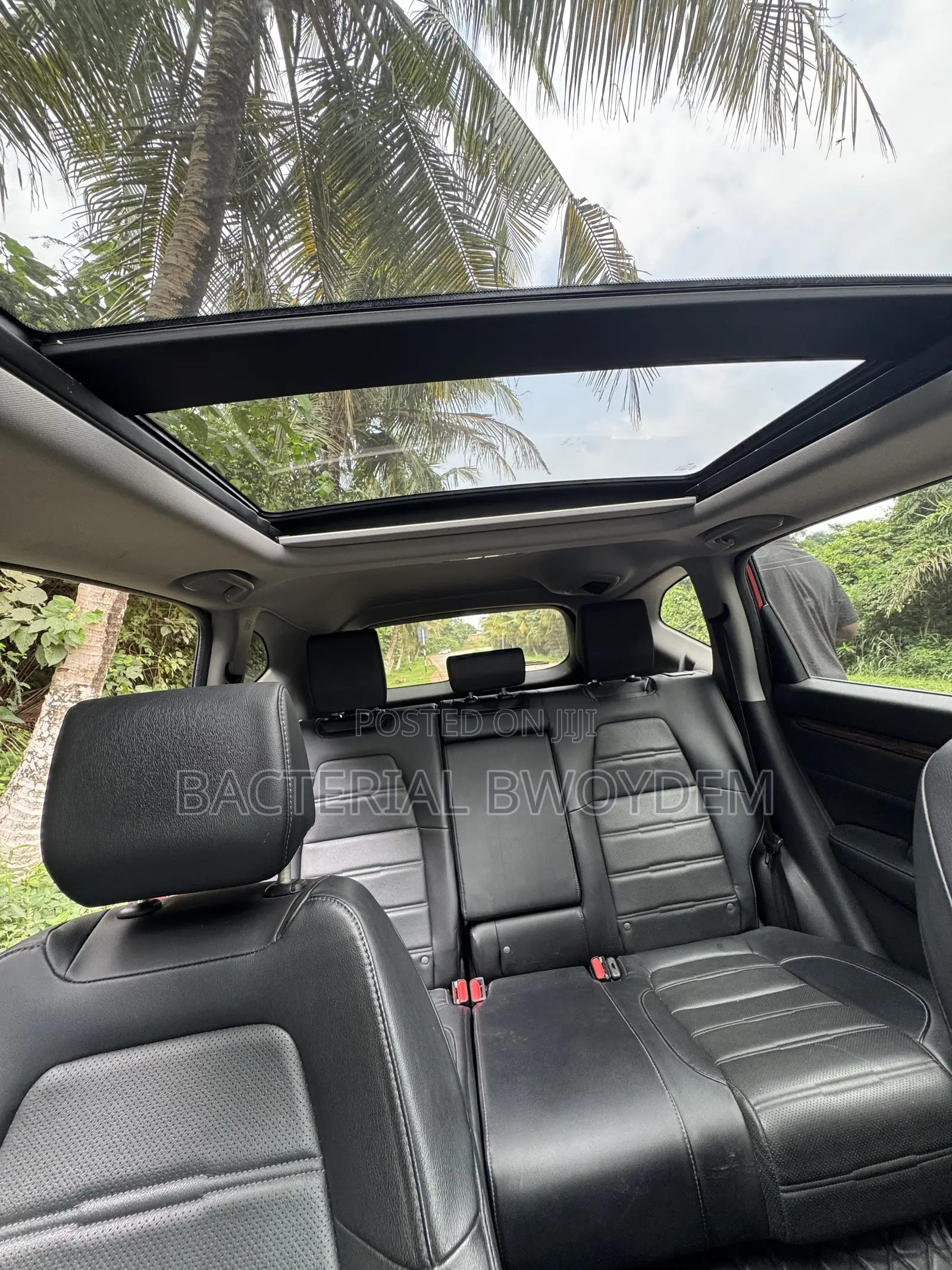Honda CR-V Touring AWD 2018 Red
