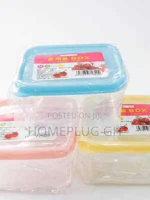 Plastic Food Storage Containers 4pcs