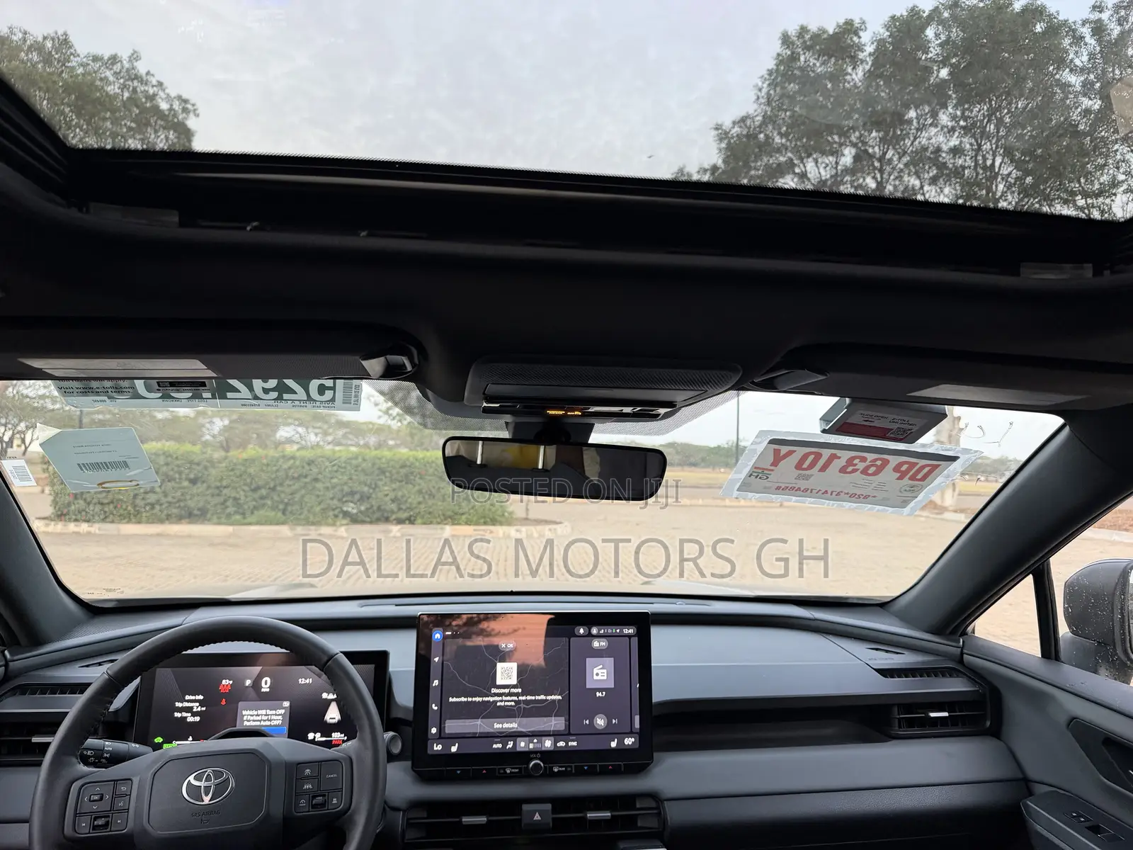 Toyota RAV4 XSE 2026 Black