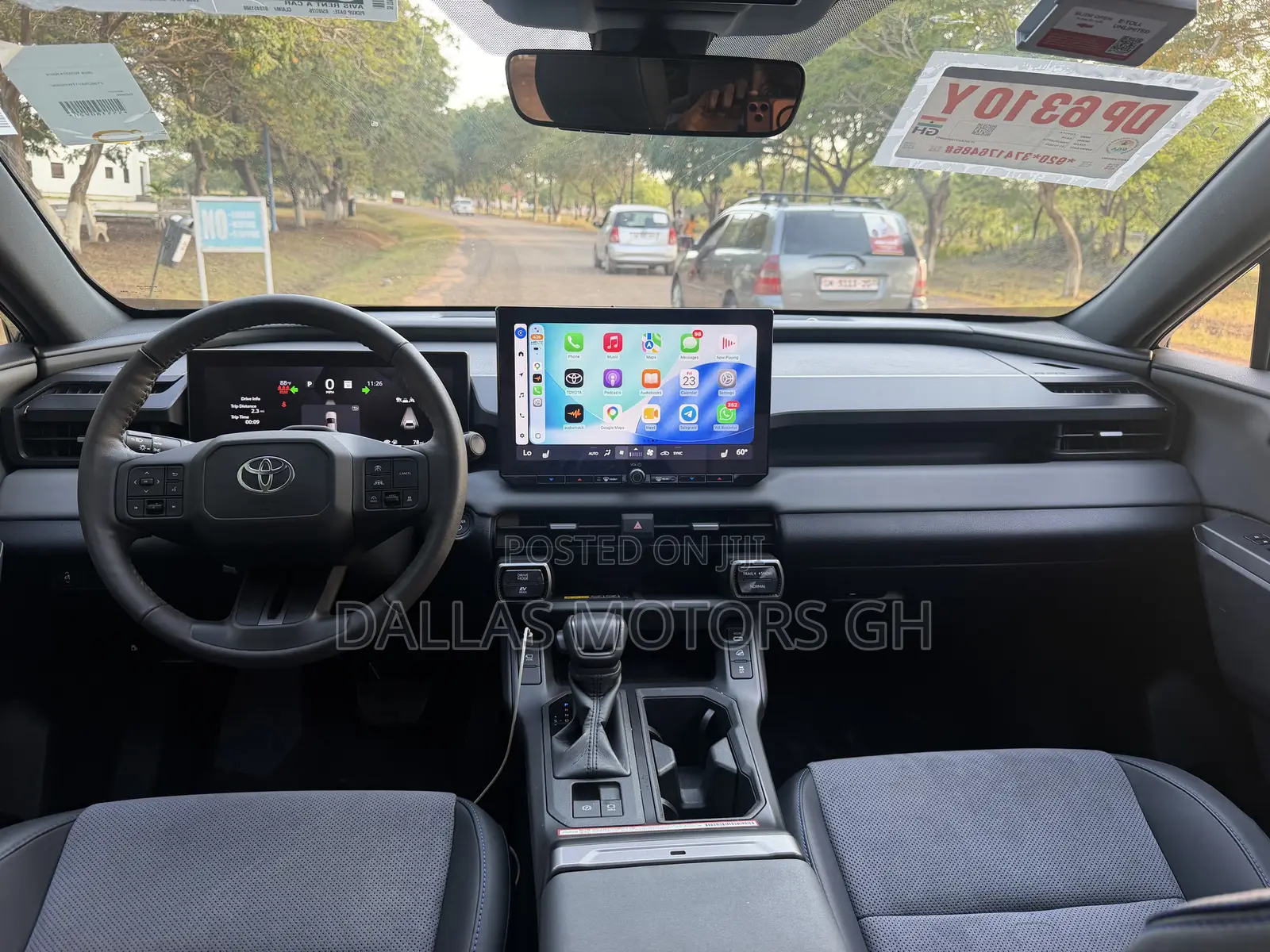 Toyota RAV4 XSE 2026 Black