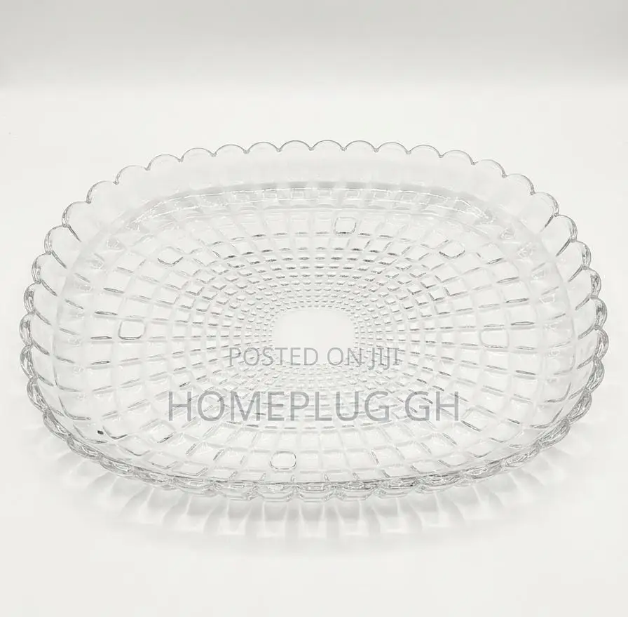 Acrylic Serving Tray - Round Scalloped