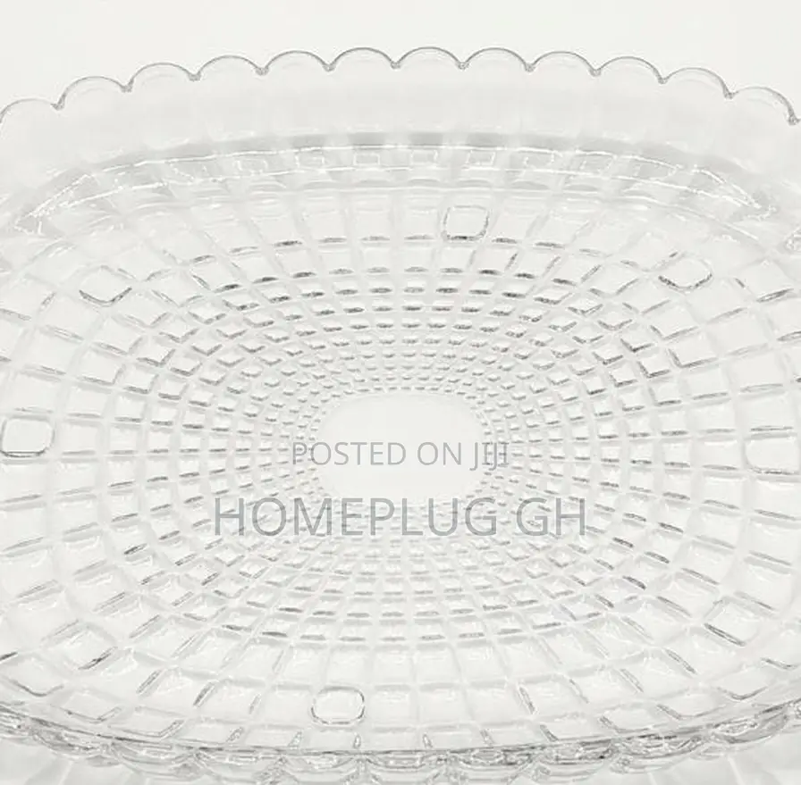 Acrylic Serving Tray - Round Scalloped