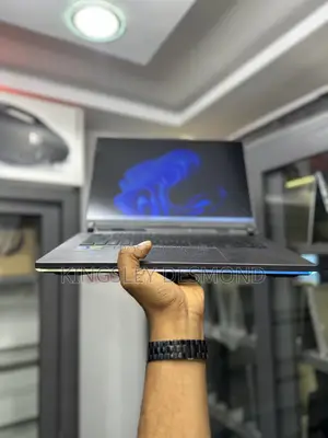 New Laptop Asus ROG Strix G16 16GB Intel Core i7 SSD 1T