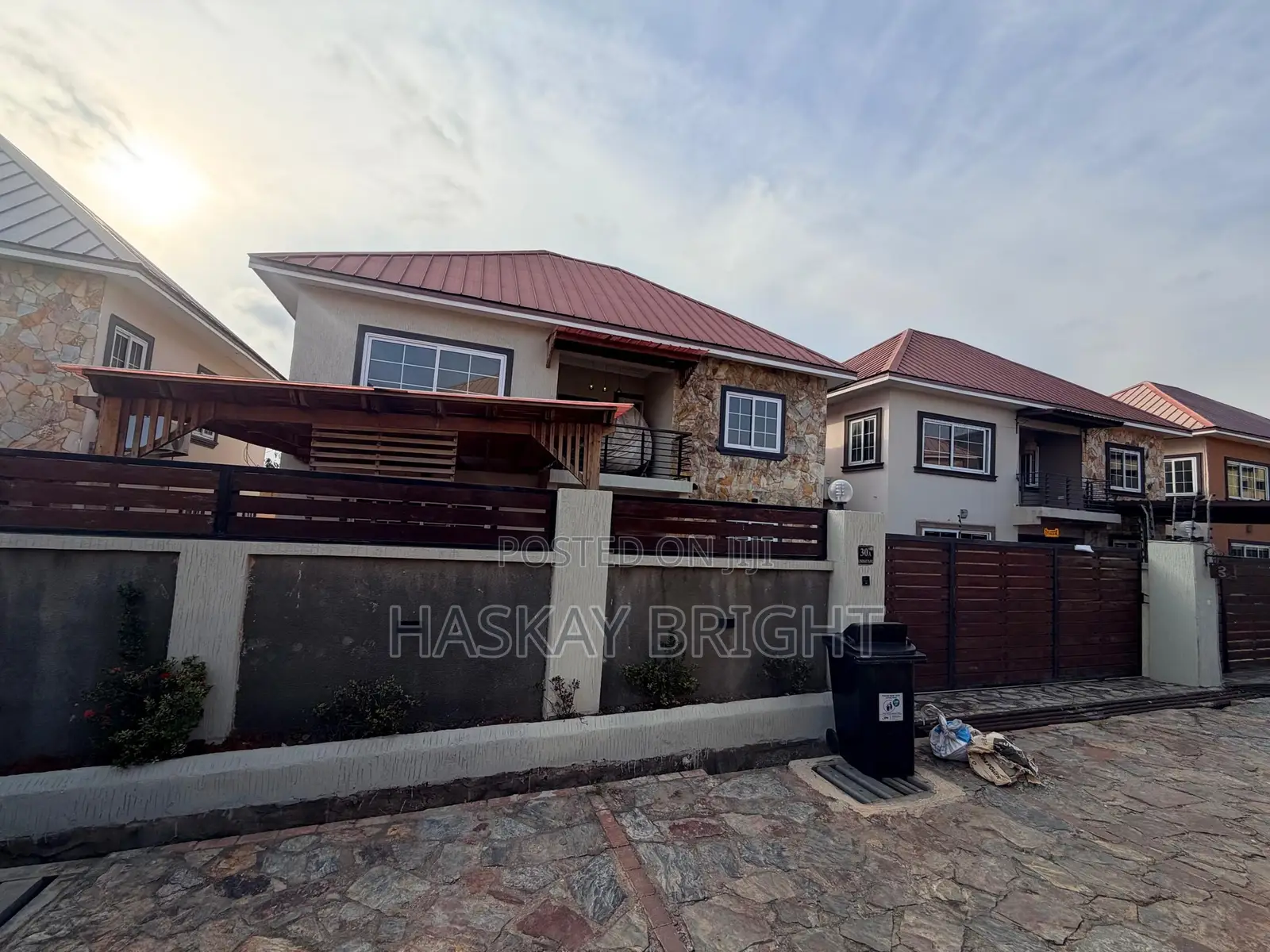 Furnished 3bdrm House in Achimota Golf Hills for sale