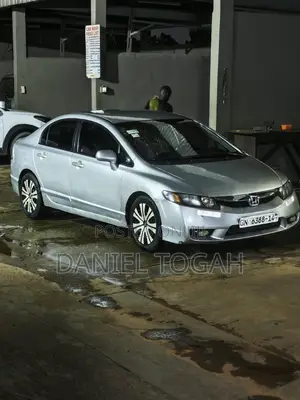 Honda Civic 2010 Silver