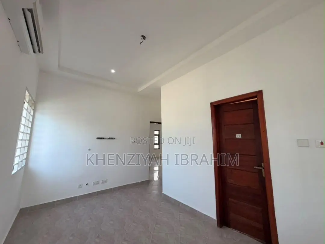 2bdrm Apartment in Adringanor, East Legon for rent