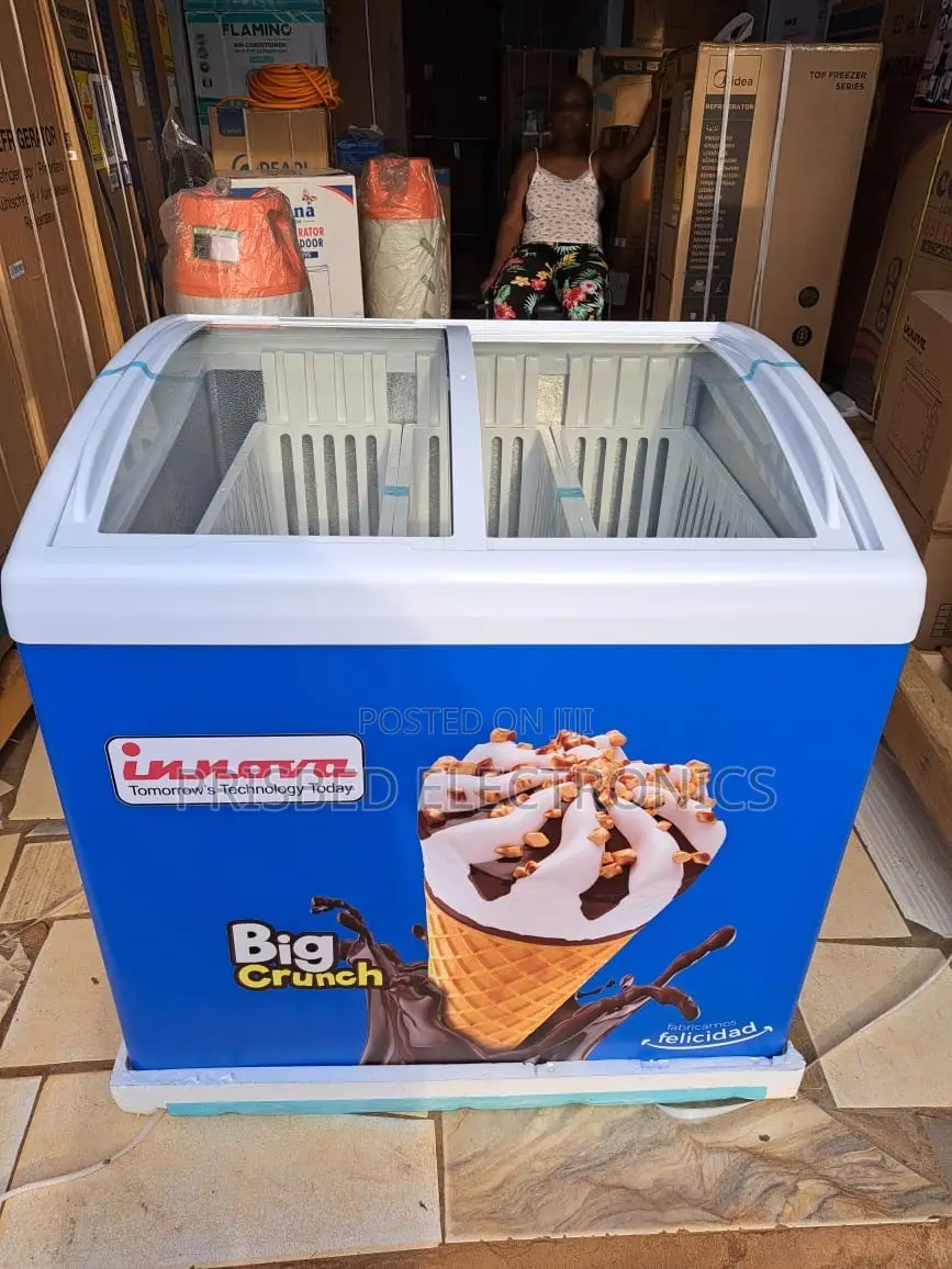 Innova Durable Display/Ice Cream Freezer 258 Liters