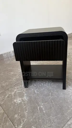 2 Bed Side Tables