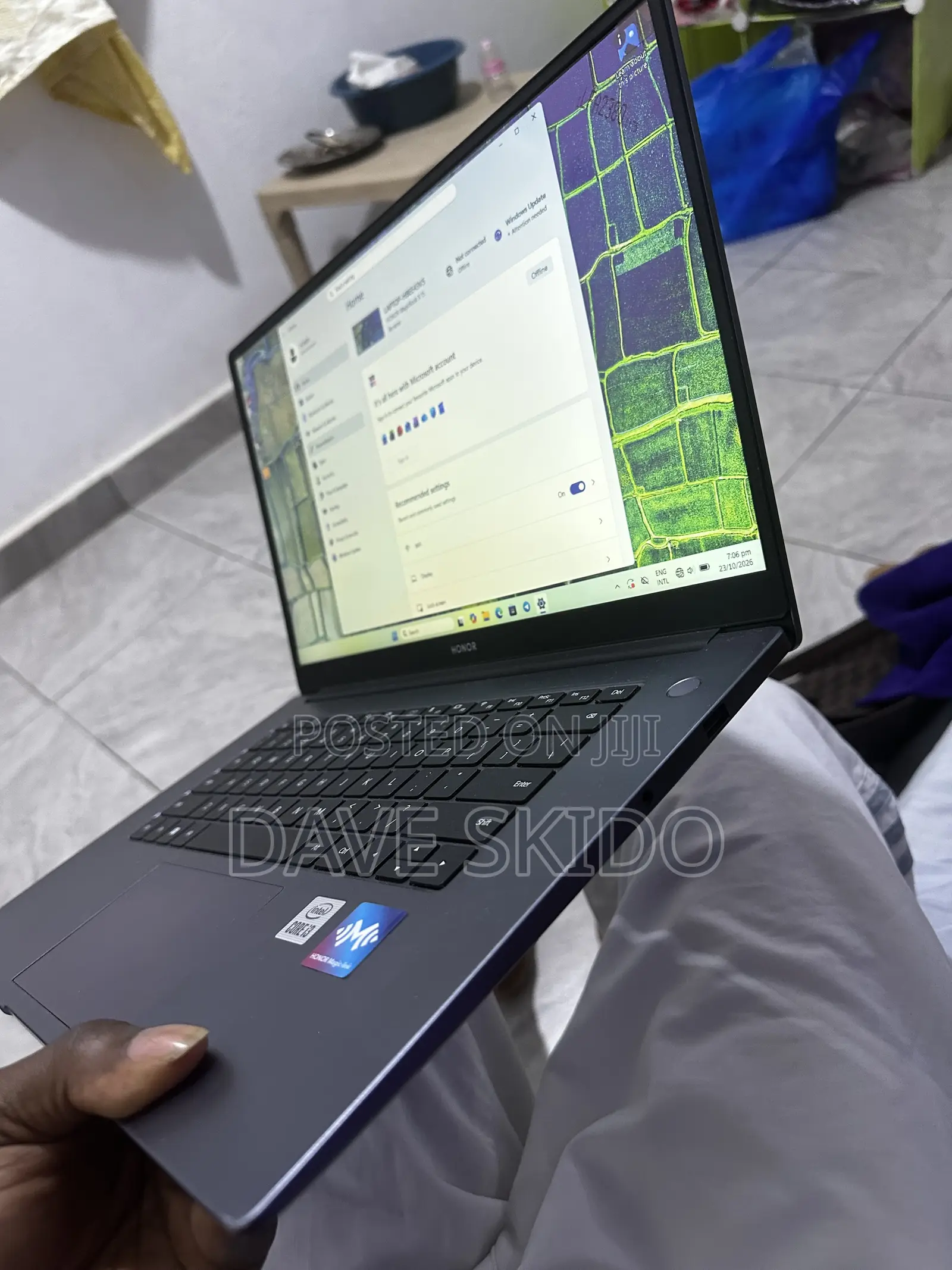 New Laptop Honor MagicBook X15 8GB Intel Core i3 SSD 256GB