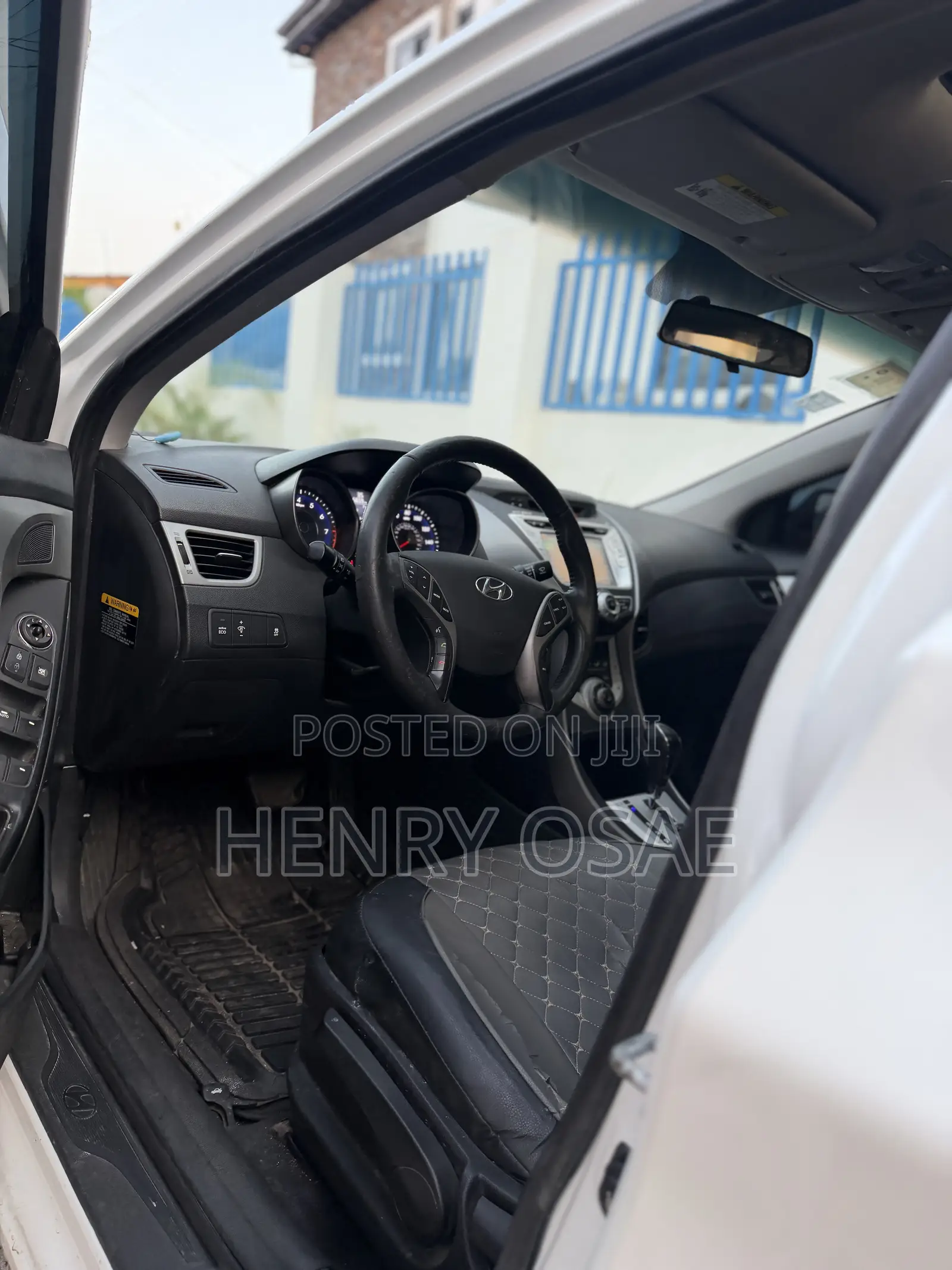 Hyundai Elantra Limited 4dr Sedan (1.8L 4cyl 6A) 2014 White