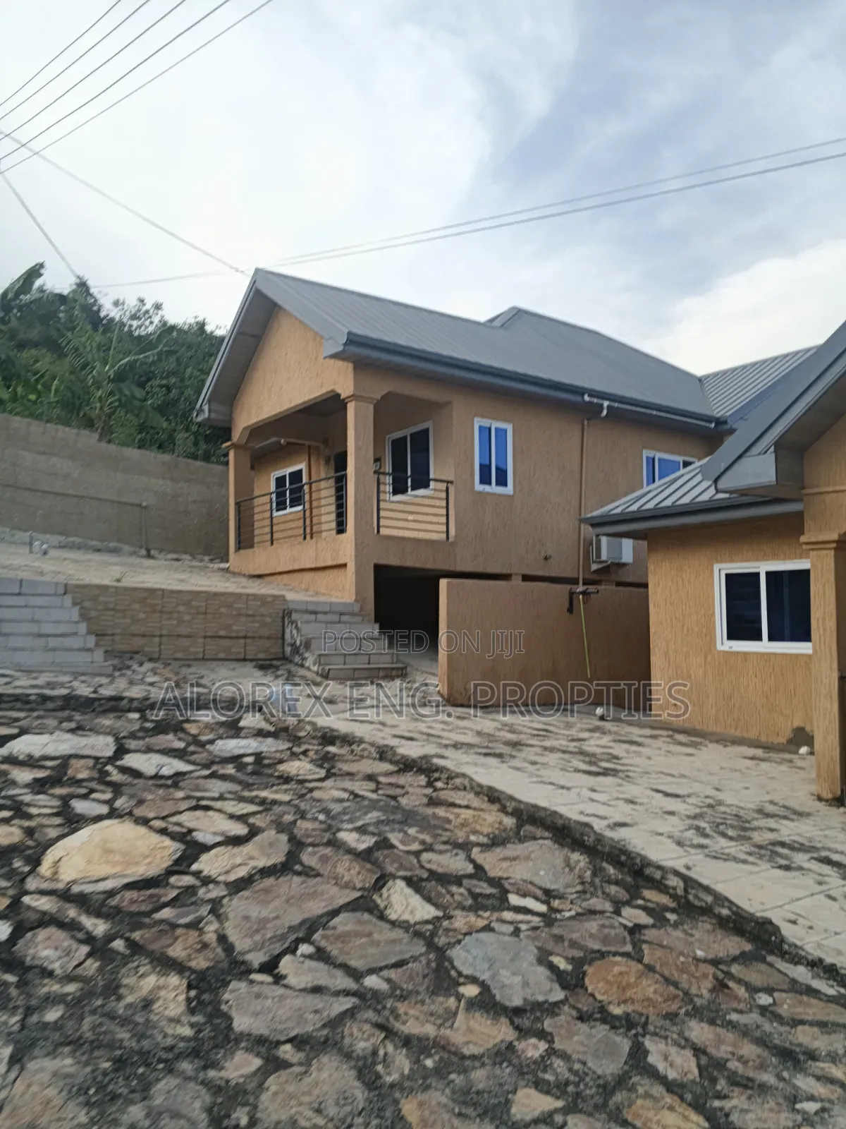 2bdrm House in Oyarifa, Ghana Flag for rent