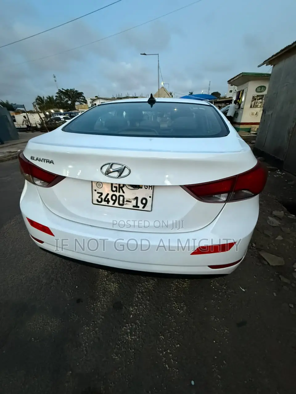 Hyundai Elantra SE 4dr Sedan (1.8L 4cyl 6A) 2015 White