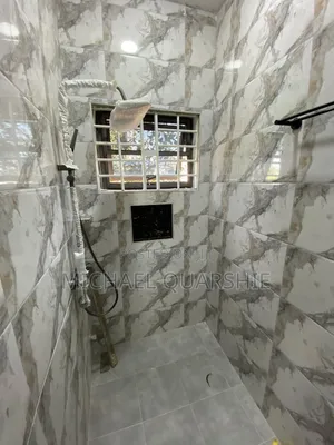 1bdrm Apartment in West Home, Olebu for rent