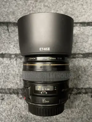 Canon 85mm F1.8