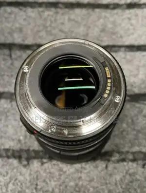 Canon 85mm F1.8