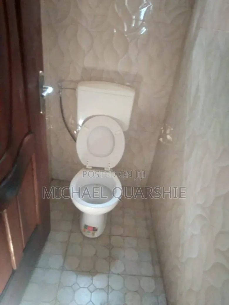 3bdrm House in Ablekuma Cp, CP for rent