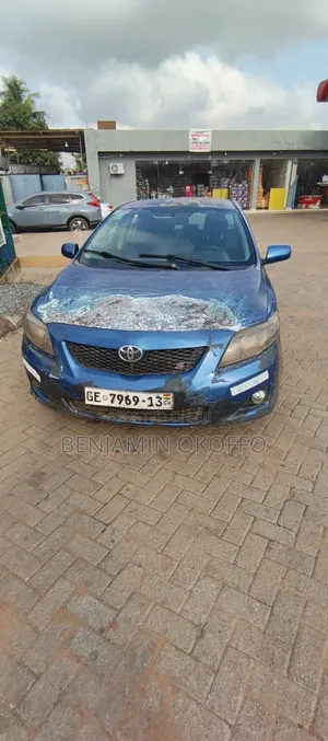 Toyota Corolla 2011 Blue