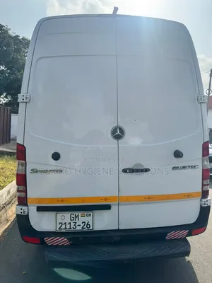 Mercedes-Benz Sprinter 2012 White