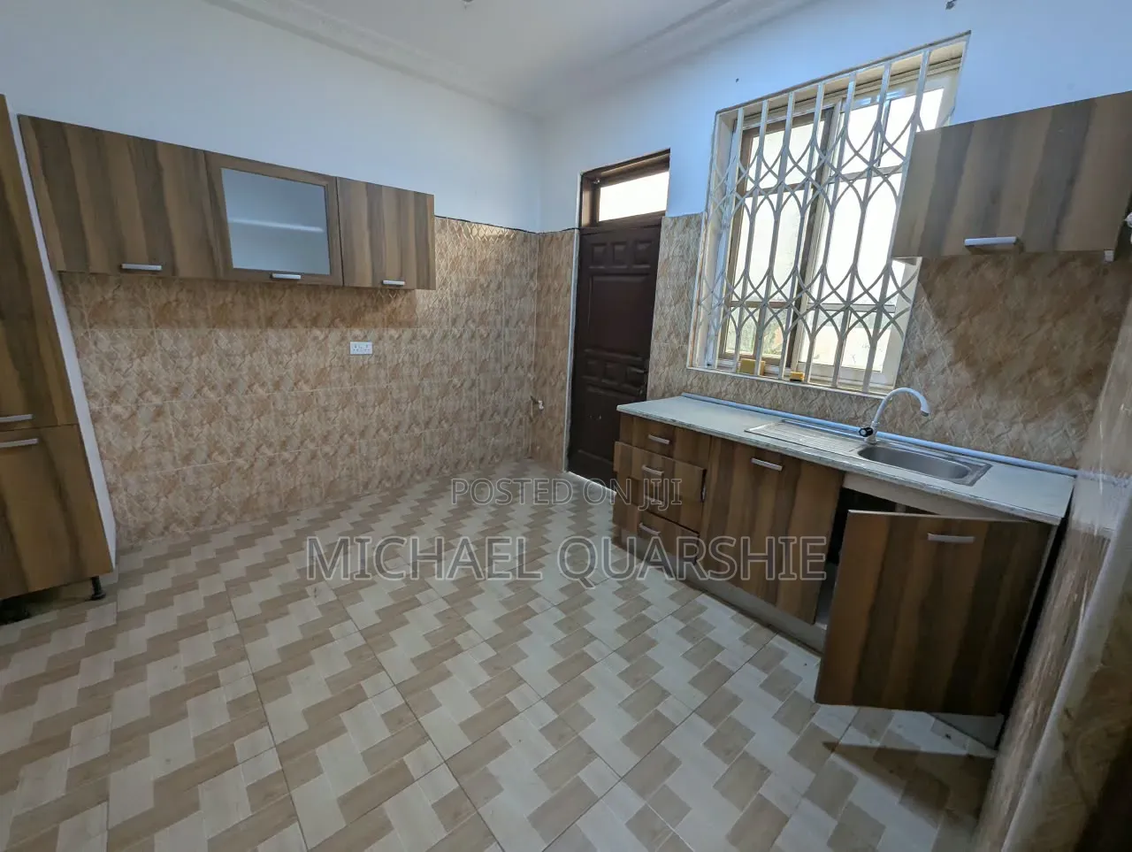 2bdrm Apartment in Mile-7 for rent