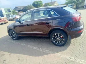 Zotye SR7 2017 Brown