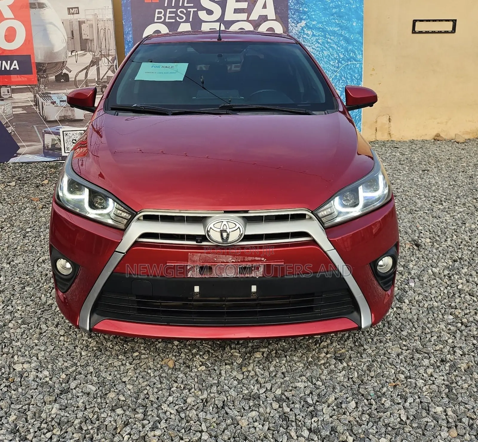 Toyota Yaris L Hatchback 5dr 2016 Red