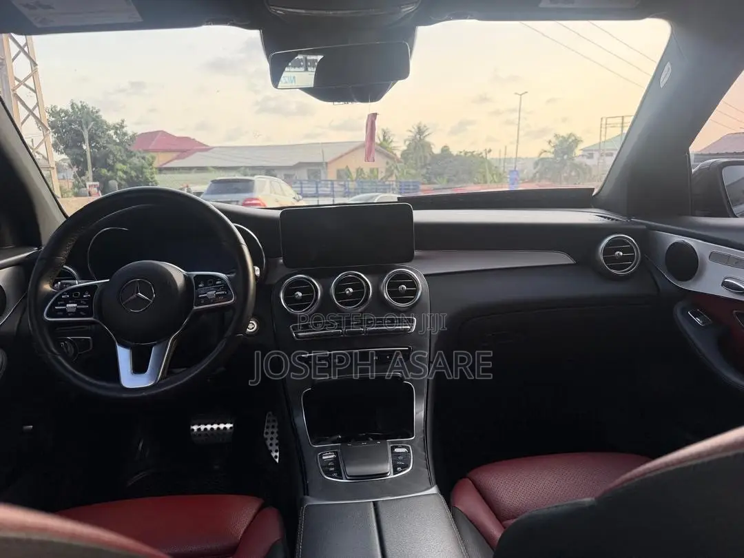 Mercedes-Benz GLC-Class 2022 Black