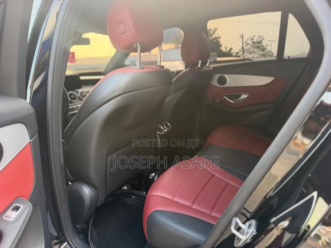 Mercedes-Benz GLC-Class 2022 Black