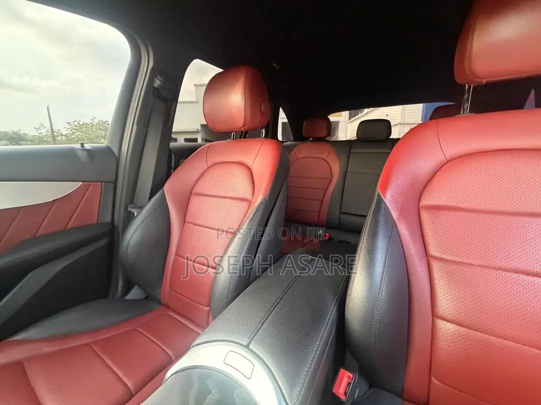 Mercedes-Benz GLC-Class 2022 Black
