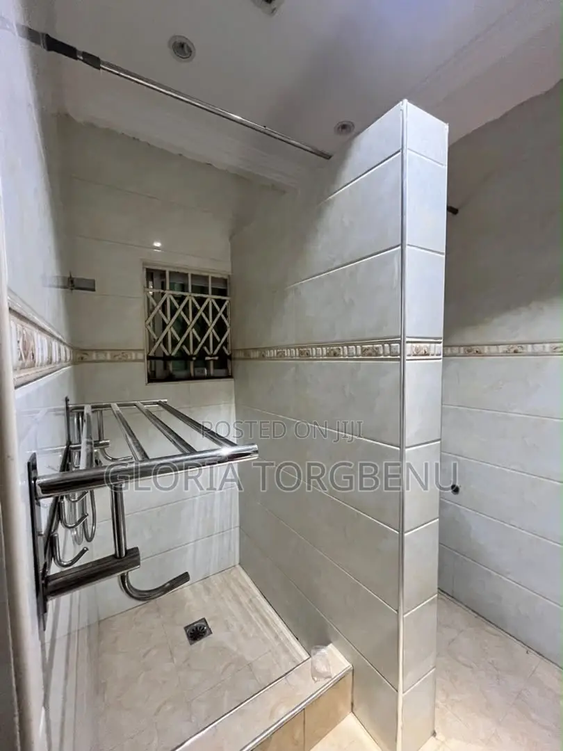 1bdrm Apartment in Adjiriganor for rent
