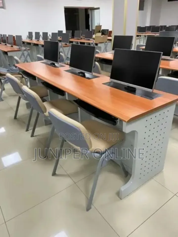 Computer Lab Table