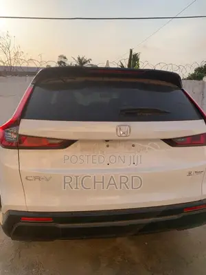 Honda CR-V 2025 White