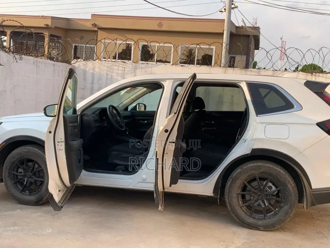 Honda CR-V 2025 White