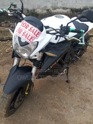 Benelli TNT 2018 White