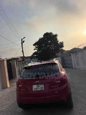 Hyundai Tucson 2013 Red