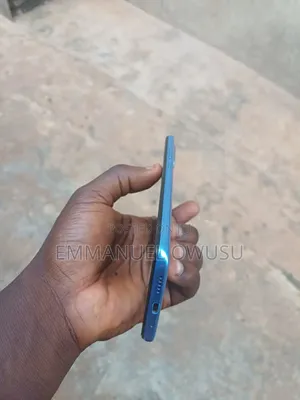 Mobile Phone 128 GB