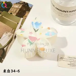 Flower Printed Claw Clips